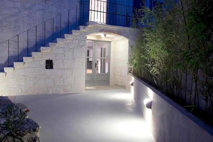 Villa Komelo Škrip Extérieur photo